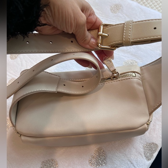 Love Moschino Belt bag - Picture 5 of 9